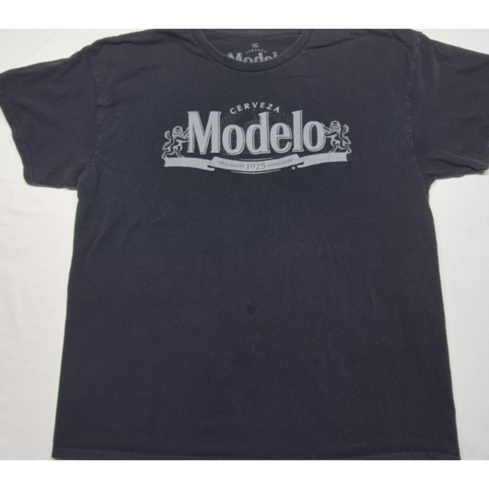 Cerveza Mondelo men's black short sleeves graphic logo‎ t-shirt sz. XL